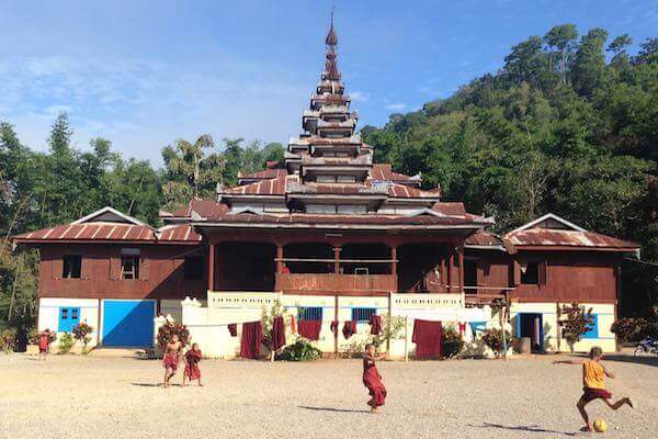 temple monastery kalaw inle lake